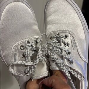 Vans Women's Sneakers in Metallic Silver and White